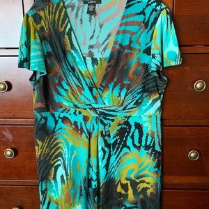 Size M Alfani Patterned Top